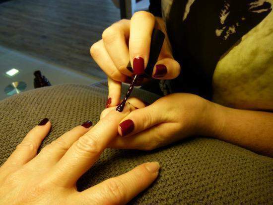 Pose de vernis Franois